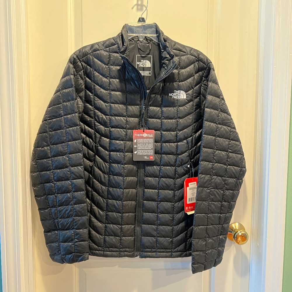 BNWT The North Face Mens Thermoball Jacket size Medium